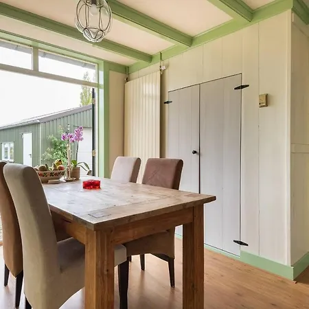 Nyaraló Private Characteristic Near The Andijk