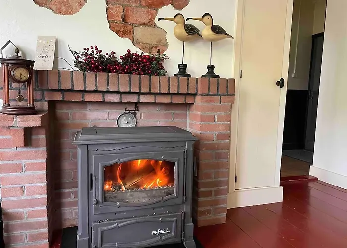 Private Characteristic Near The Vakantiehuis Andijk