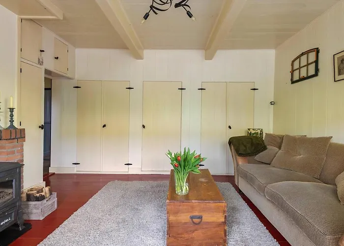 Vakantiehuis Private Characteristic Near The Andijk